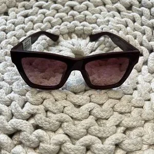 Gucci GG1714S Sunglasses Burgundy Red Rose Gucci Sunglasses GG1714S 003 Shiny Solid Burgundy - eye-oo.com main image 4